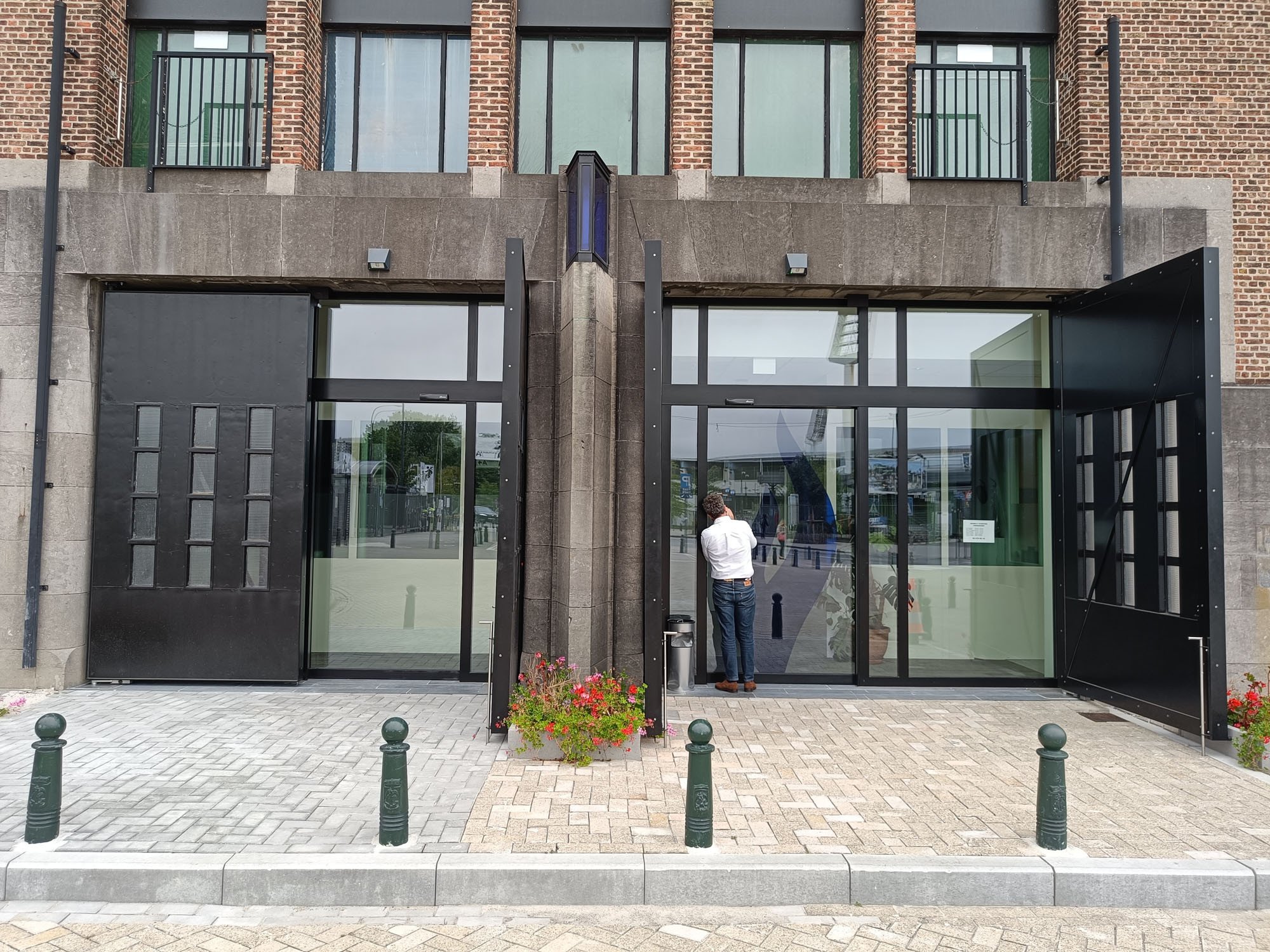 Armatis als partner voor politie en overheid Gecertificeerde beveiligingsoplossingen op maat door Armatis. Vertrouwd door overheid, politie en justitie.